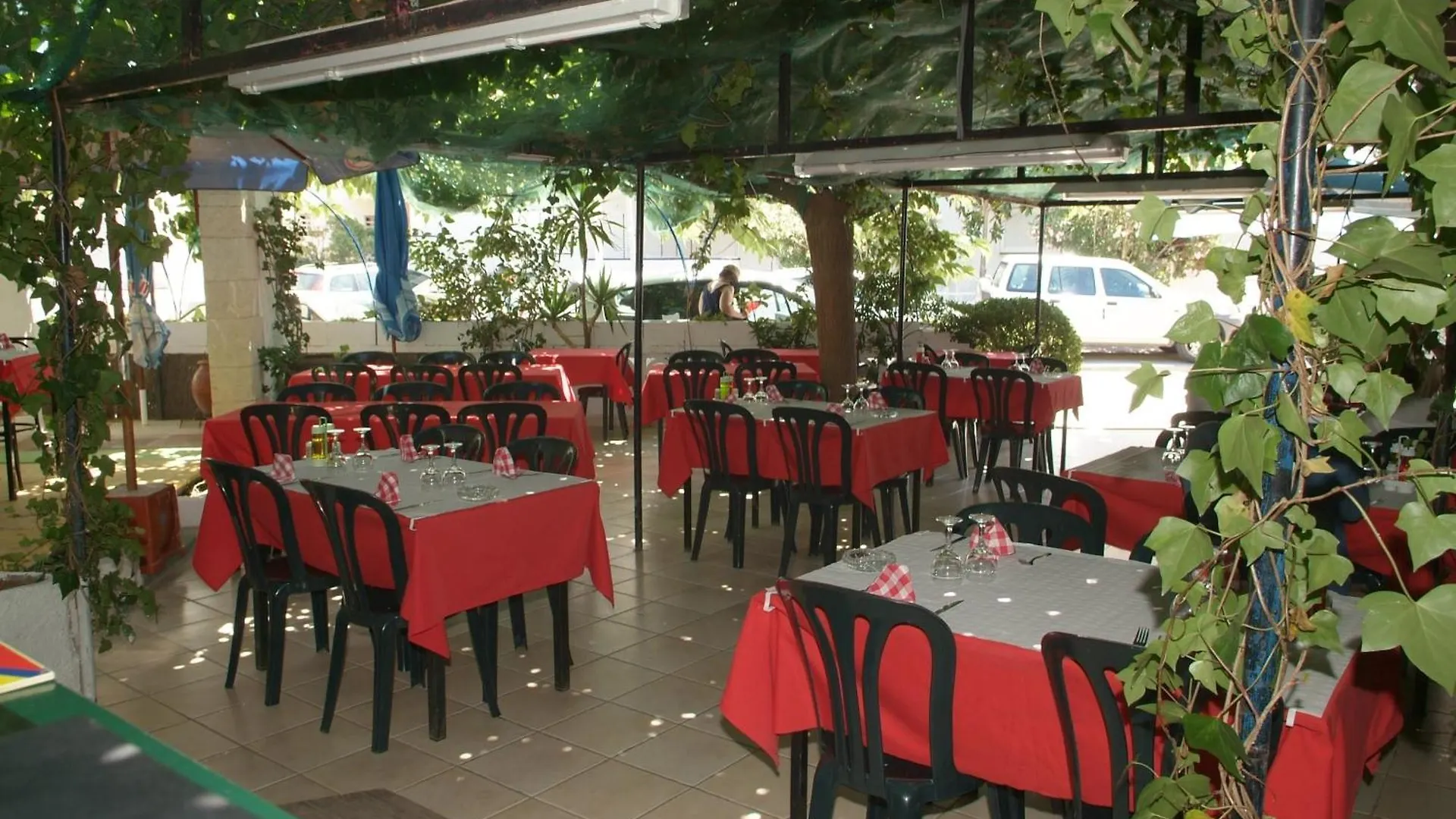 Apartaments Estudis Els Molins Rosas 2*,  España