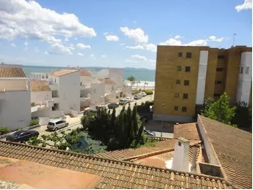Aparthotel Els Molins Roses 2*,